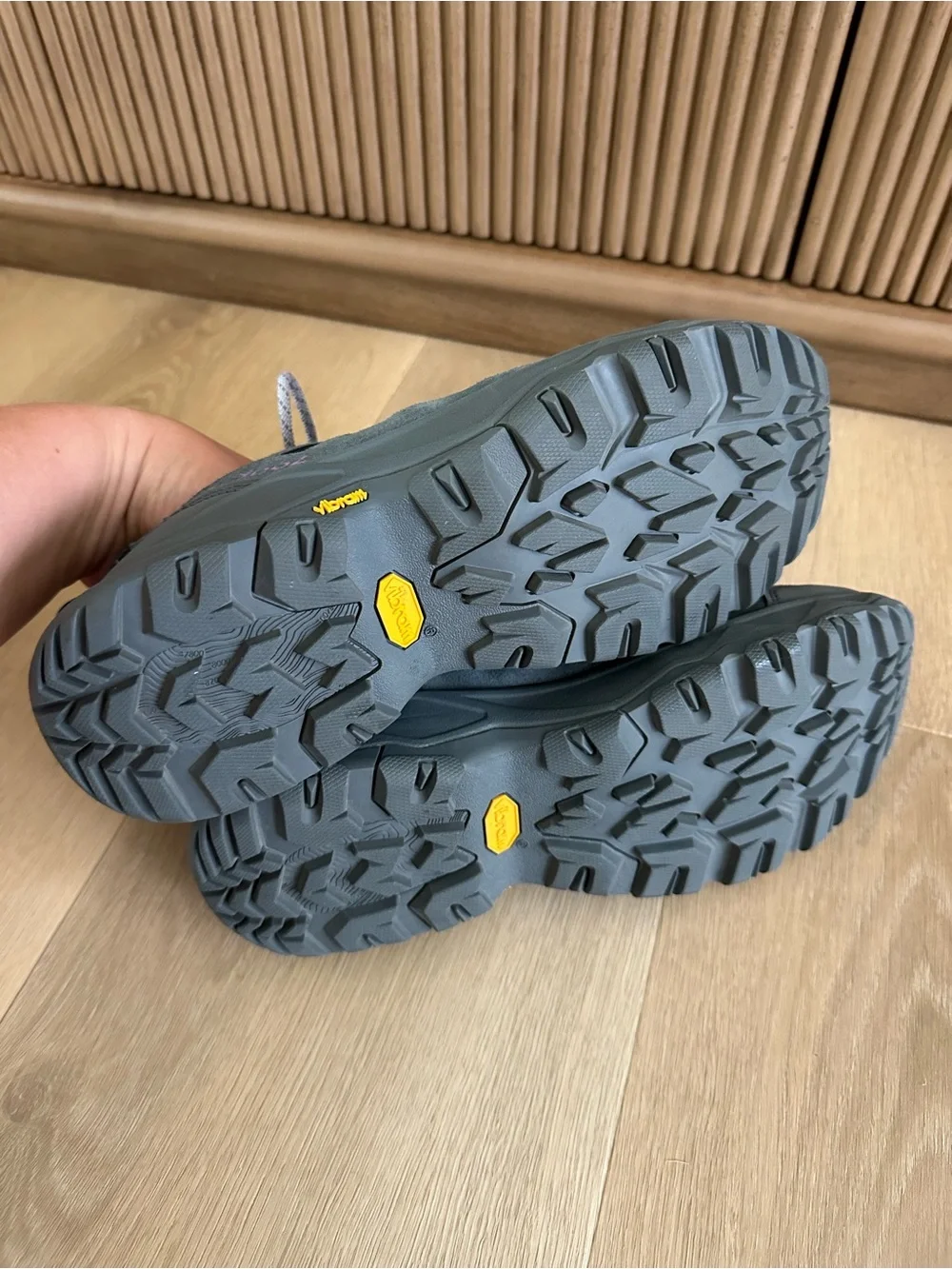 Oboz Footwear women hiking